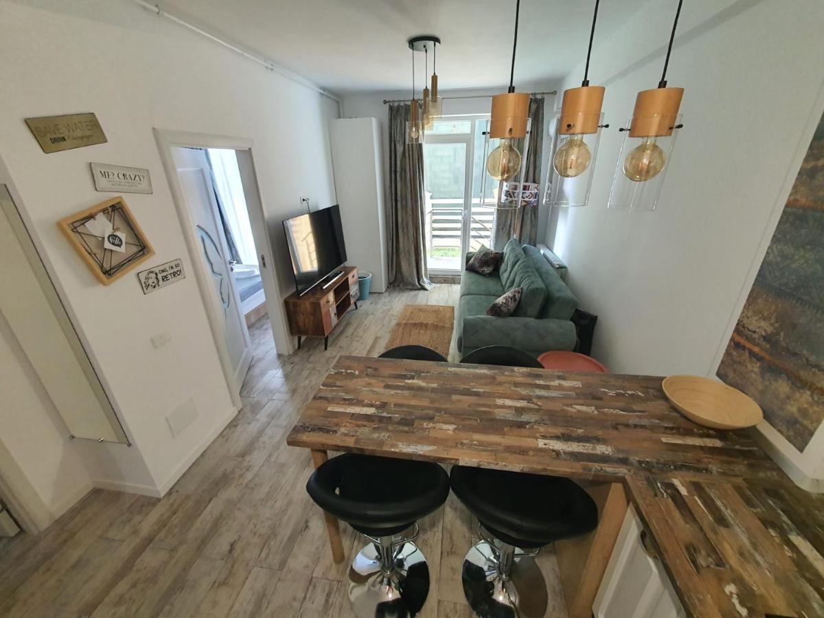 Kona'S Residence นาโวดาริ ภายนอก รูปภาพ